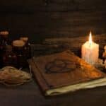 set-objects-witchcraft-rituals-rustic-wood_12395-1477