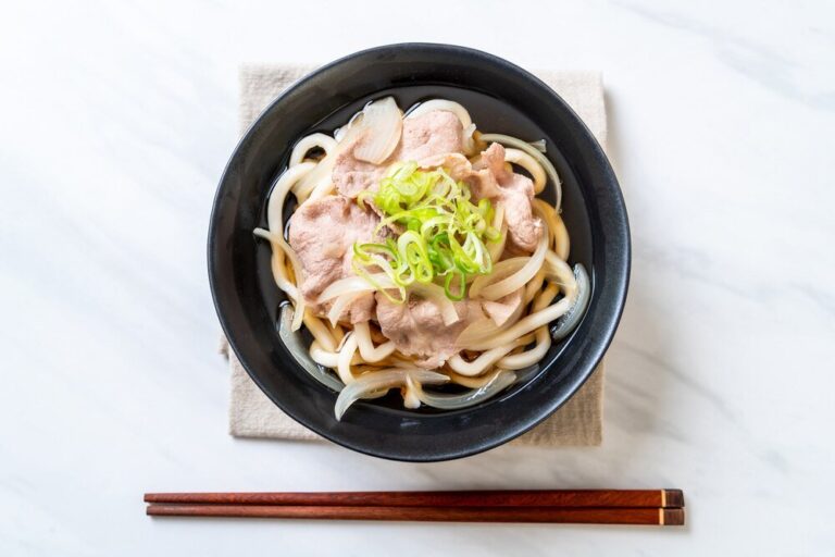 makaron-udon-z-tofu-i-warzywami---przepis-weganski-krok-po-kroku