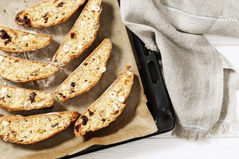 wloskie-ciasteczka-migdalowe-cantuccini---przepis-oryginalny